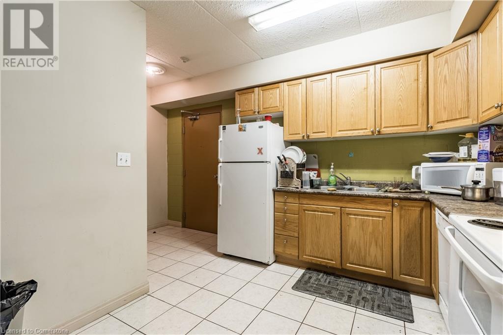 253 Lester Street Unit# 101, Waterloo, Ontario  N2L 3W6 - Photo 5 - 40739692