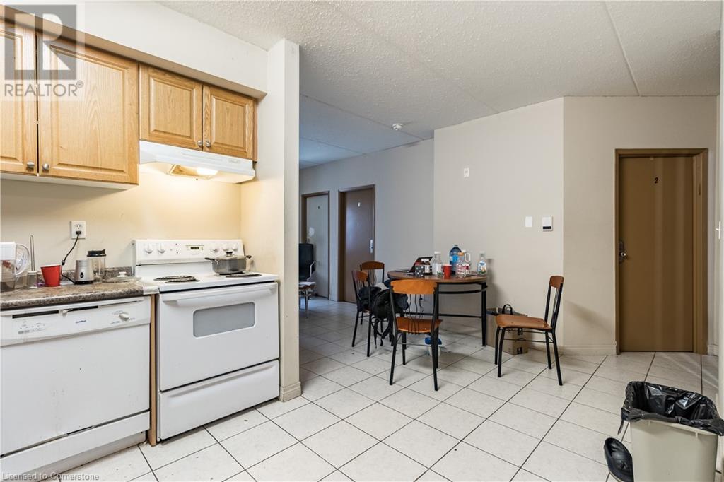 253 Lester Street Unit# 101, Waterloo, Ontario  N2L 3W6 - Photo 3 - 40739692