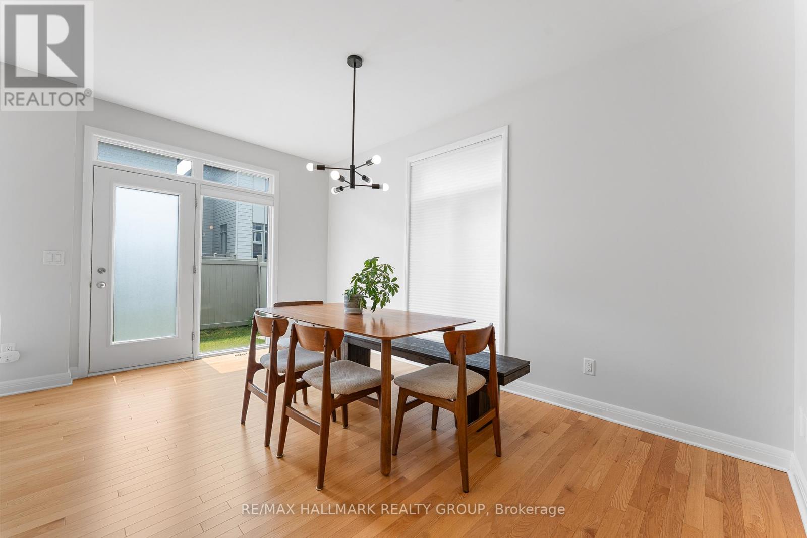 324 Lysander Place, Ottawa, Ontario  K1K 4K7 - Photo 14 - X12210384