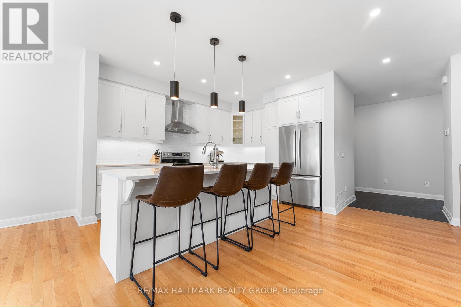 324 Lysander Place, Ottawa, Ontario  K1K 4K7 - Photo 16 - X12210384