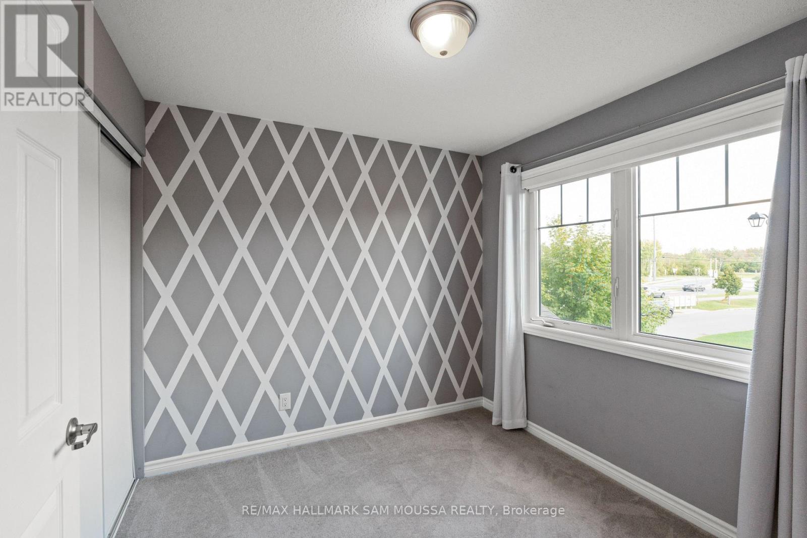 194 Conifer Creek Circle, Ottawa, Ontario  K2M 0M2 - Photo 22 - X12210392