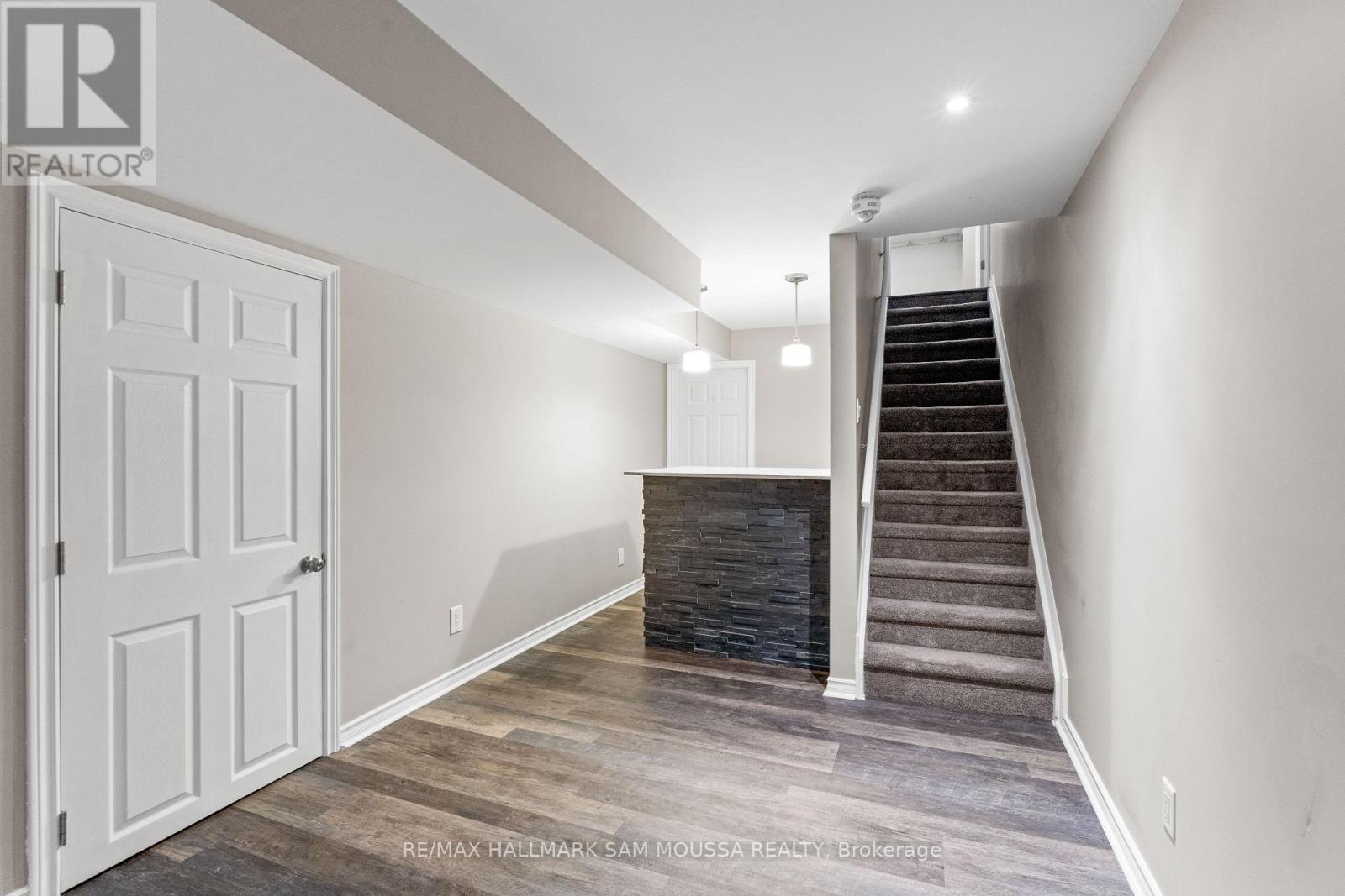 194 Conifer Creek Circle, Ottawa, Ontario  K2M 0M2 - Photo 29 - X12210392