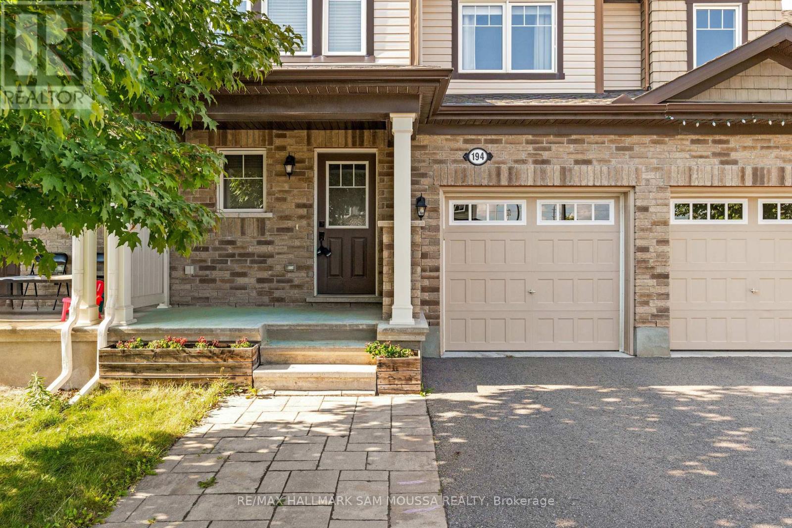 194 Conifer Creek Circle, Ottawa, Ontario  K2M 0M2 - Photo 3 - X12210392