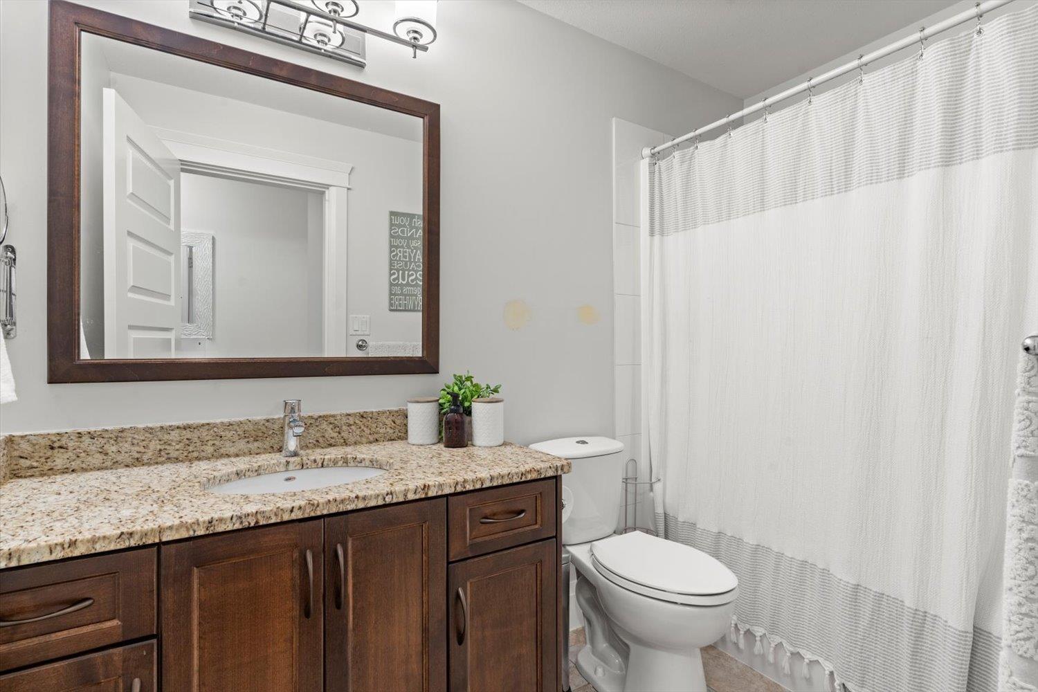 2 45234 Nicomen Crescent, Garrison Crossing, Chilliwack, British Columbia  V2R 0R2 - Photo 25 - R3013524