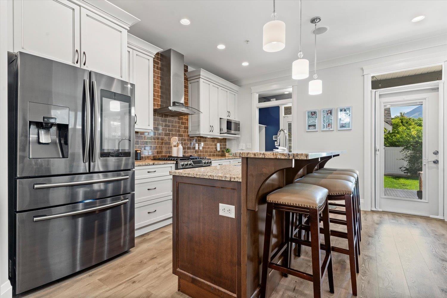 2 45234 Nicomen Crescent, Garrison Crossing, Chilliwack, British Columbia  V2R 0R2 - Photo 10 - R3013524