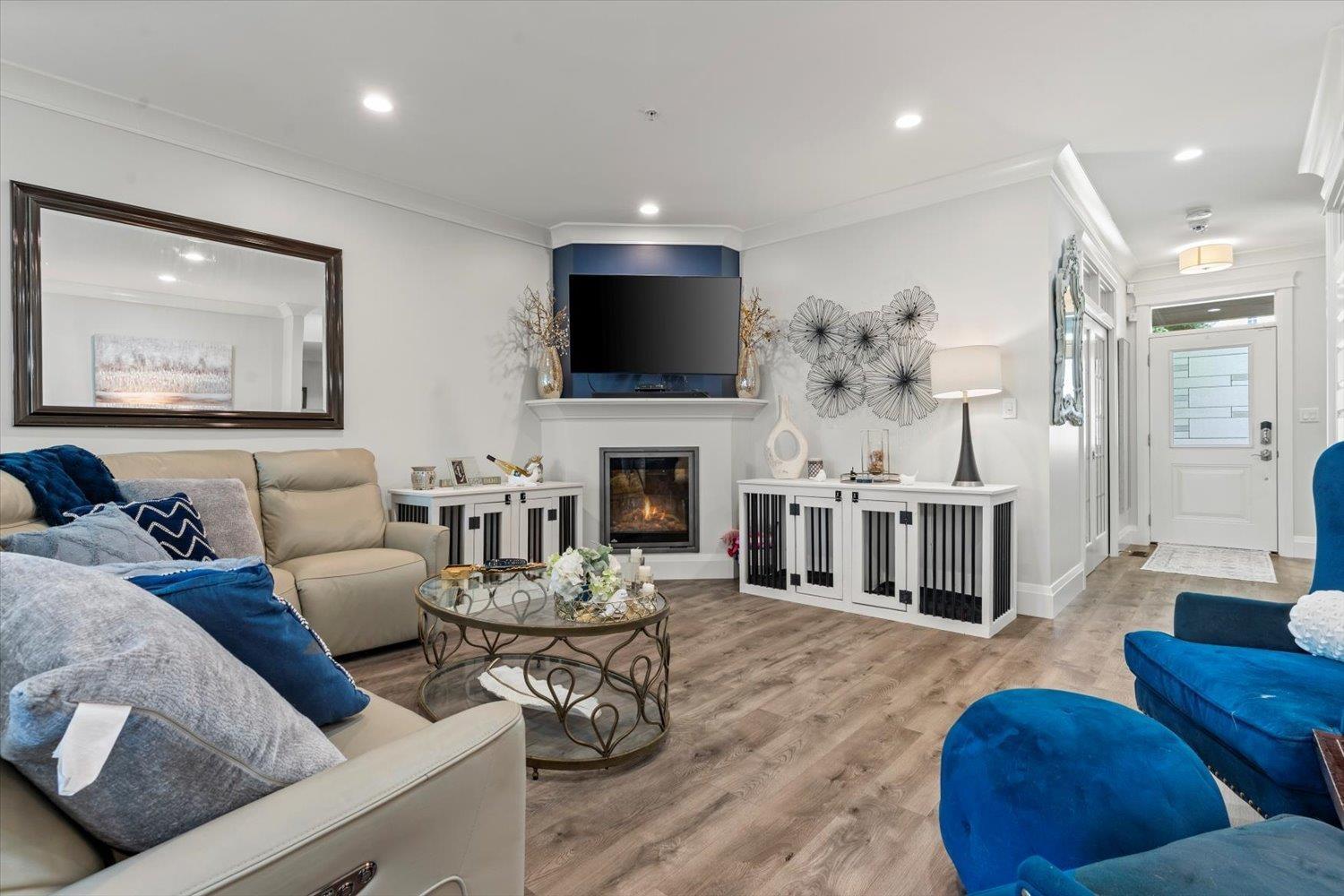 2 45234 Nicomen Crescent, Garrison Crossing, Chilliwack, British Columbia  V2R 0R2 - Photo 7 - R3013524