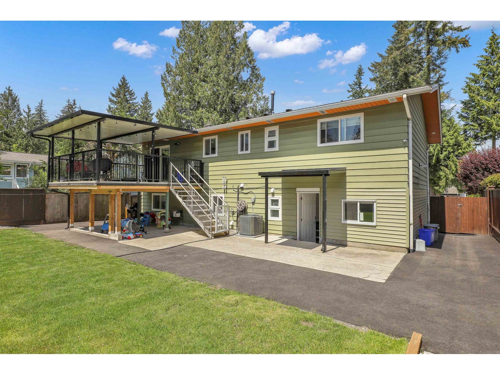 19654 47 Avenue, Langley, British Columbia  V3A 5G8 - Photo 7 - R3013612
