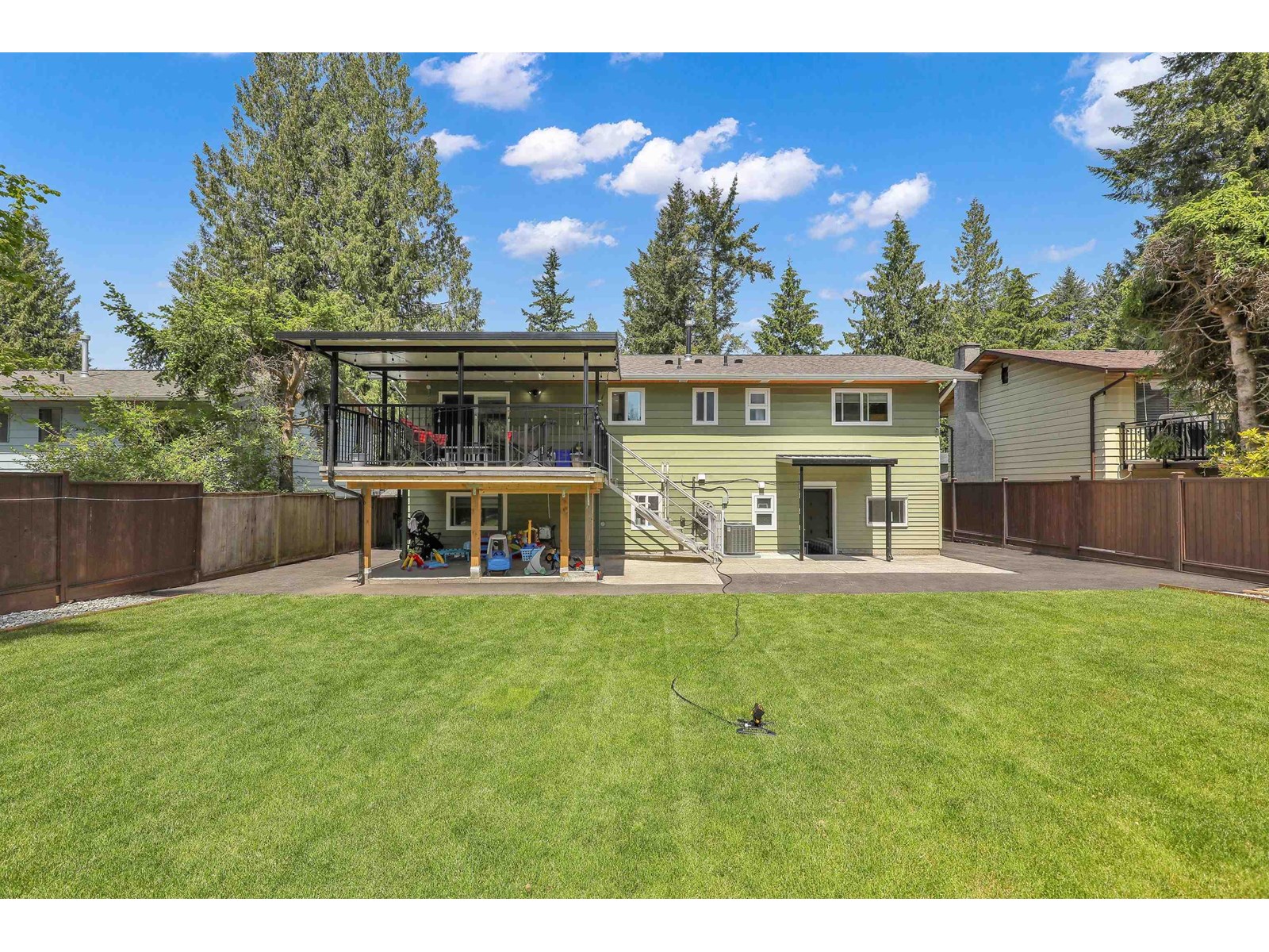 19654 47 Avenue, Langley, British Columbia  V3A 5G8 - Photo 5 - R3013612