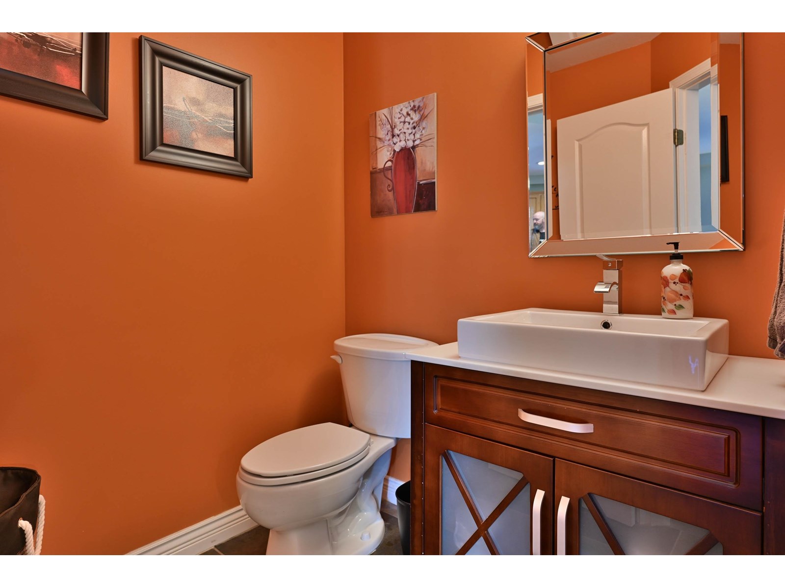 18863 64a Avenue, Surrey, British Columbia  V3S 8V3 - Photo 9 - R3013632