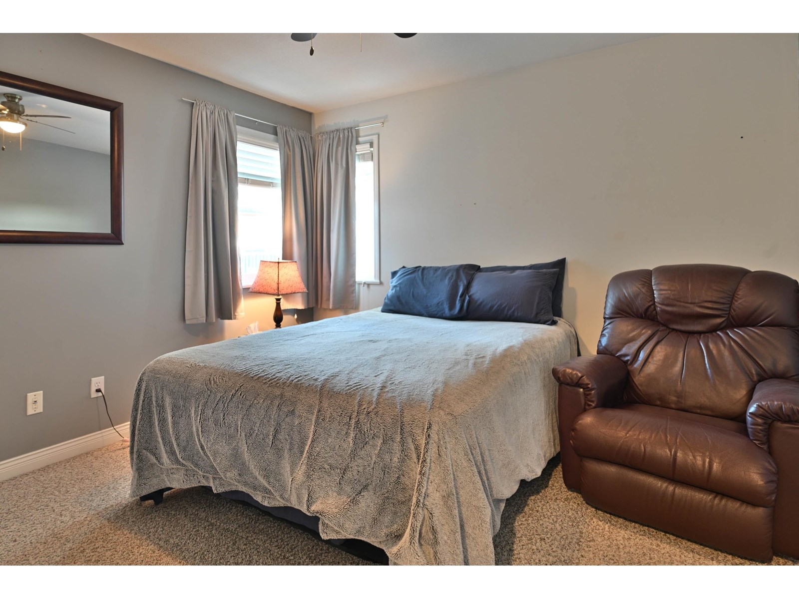 18863 64a Avenue, Surrey, British Columbia  V3S 8V3 - Photo 8 - R3013632