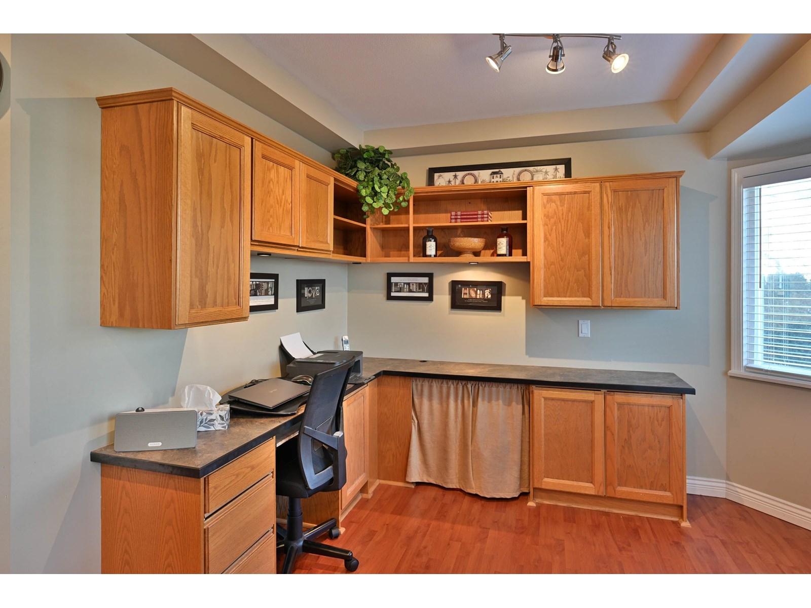 18863 64a Avenue, Surrey, British Columbia  V3S 8V3 - Photo 15 - R3013632
