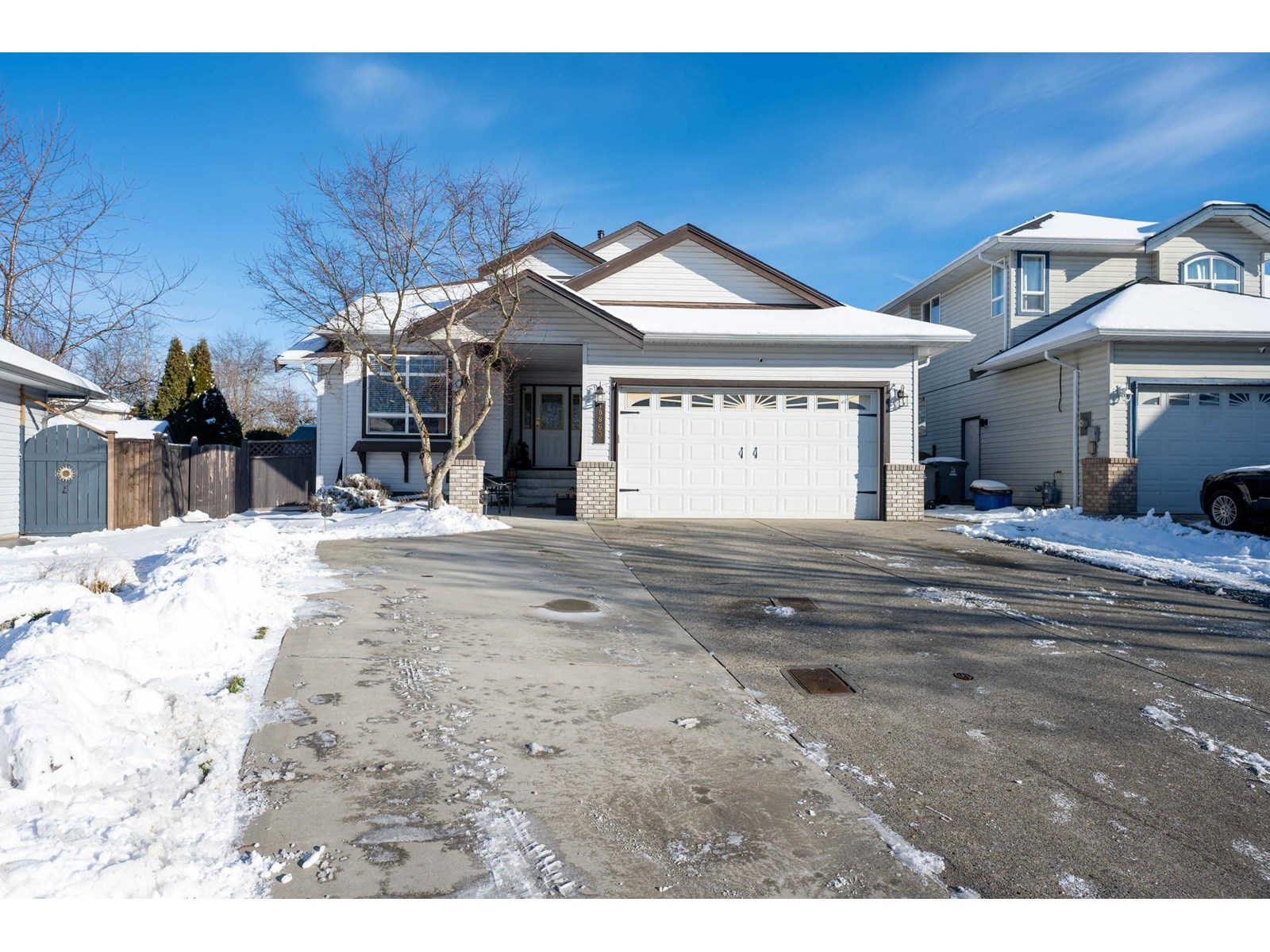 18863 64a Avenue, Surrey, British Columbia  V3S 8V3 - Photo 36 - R3013632