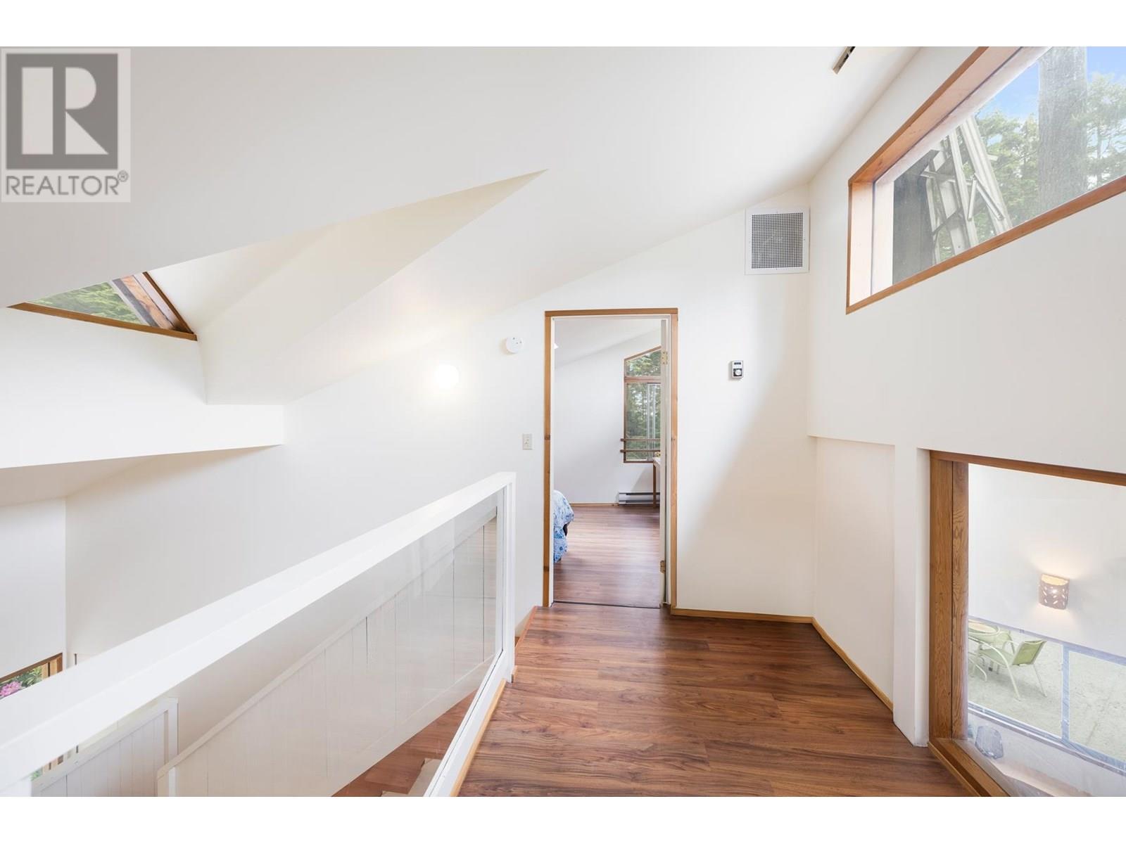 564 Cowan Road, Bowen Island, British Columbia  V0N 1G2 - Photo 21 - R3011523