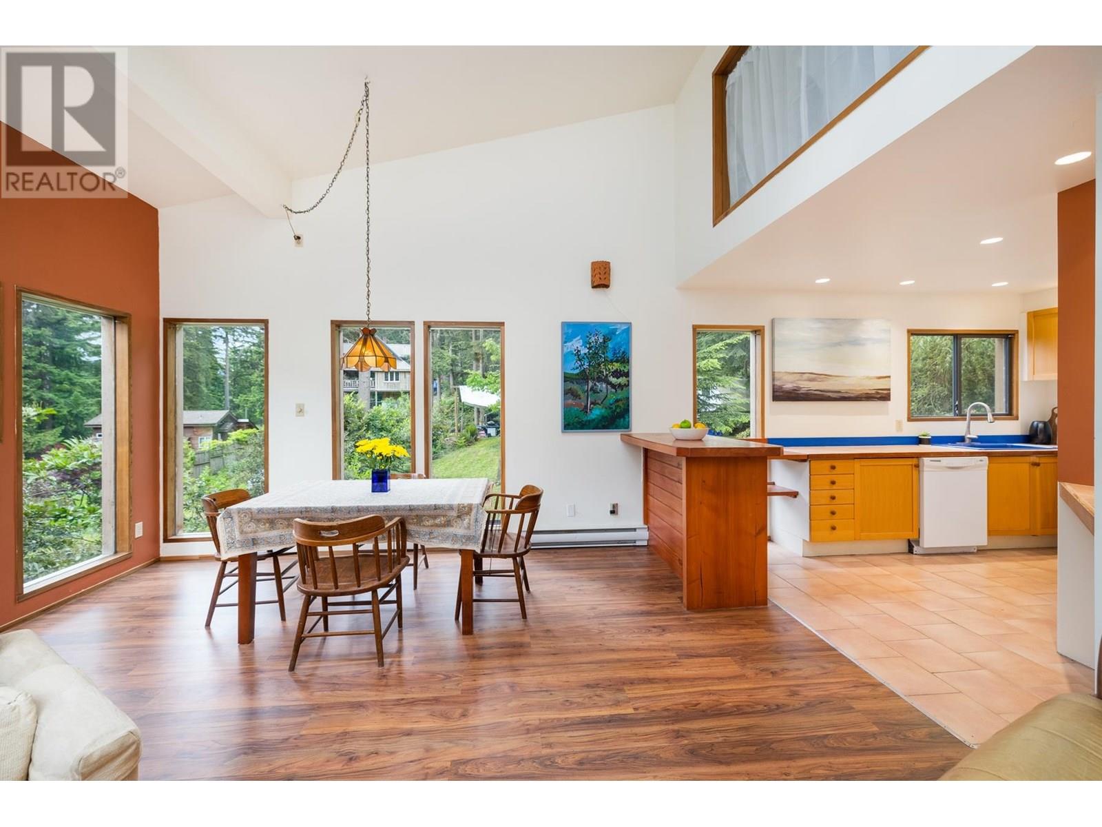 564 Cowan Road, Bowen Island, British Columbia  V0N 1G2 - Photo 6 - R3011523