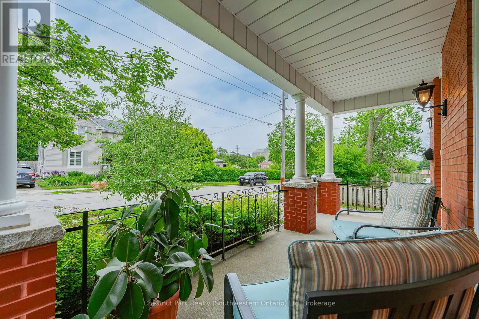105 Hearn Avenue, Guelph, Ontario  N1H 5Y6 - Photo 3 - X12210320
