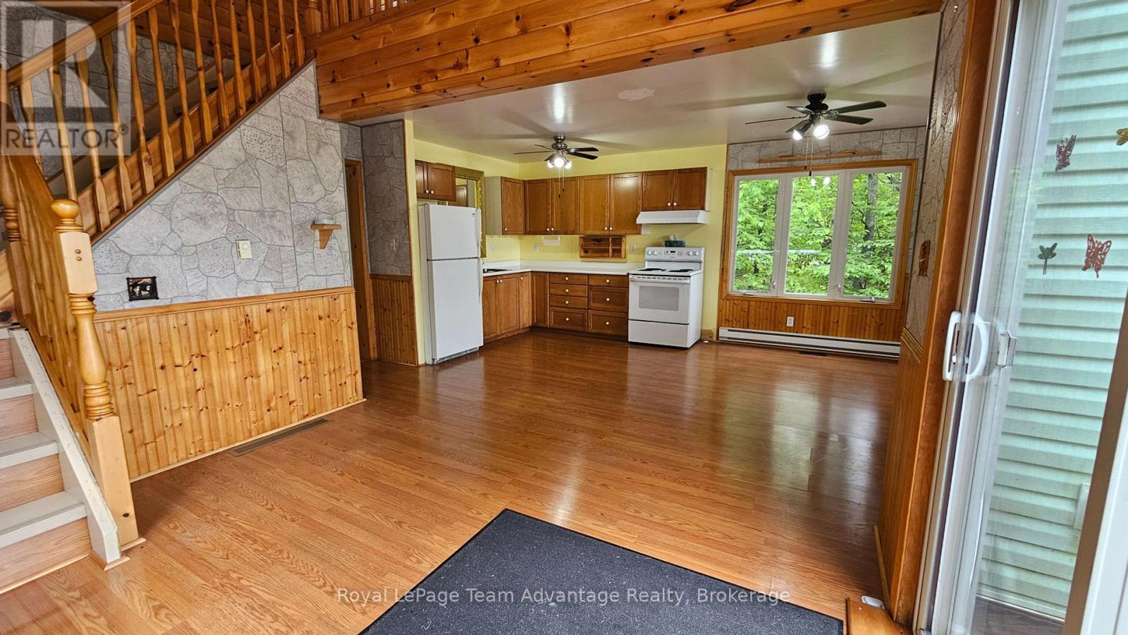 7 Morrison Lane, Carling, Ontario  P0G 1G0 - Photo 8 - X12210409