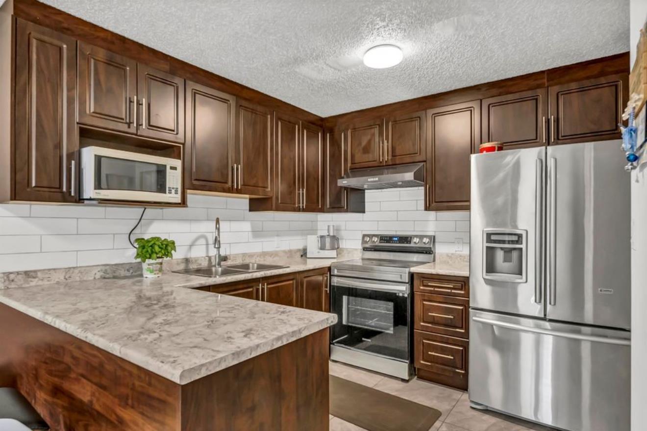 13339 70b Avenue, Surrey, British Columbia  V3W 7Z3 - Photo 8 - R3013465