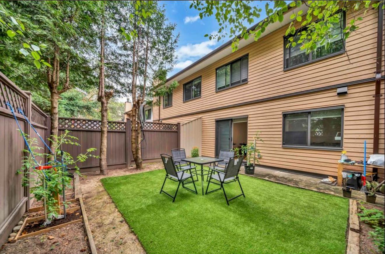 13339 70b Avenue, Surrey, British Columbia  V3W 7Z3 - Photo 1 - R3013465