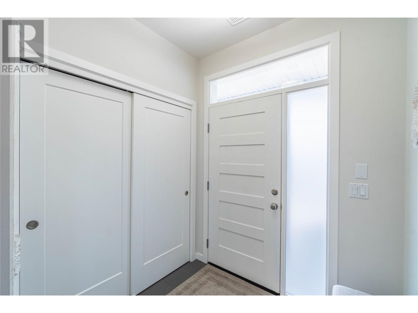 2364 Bossert Avenue, Kamloops, British Columbia  V2B 4V7 - Photo 22 - 10348452