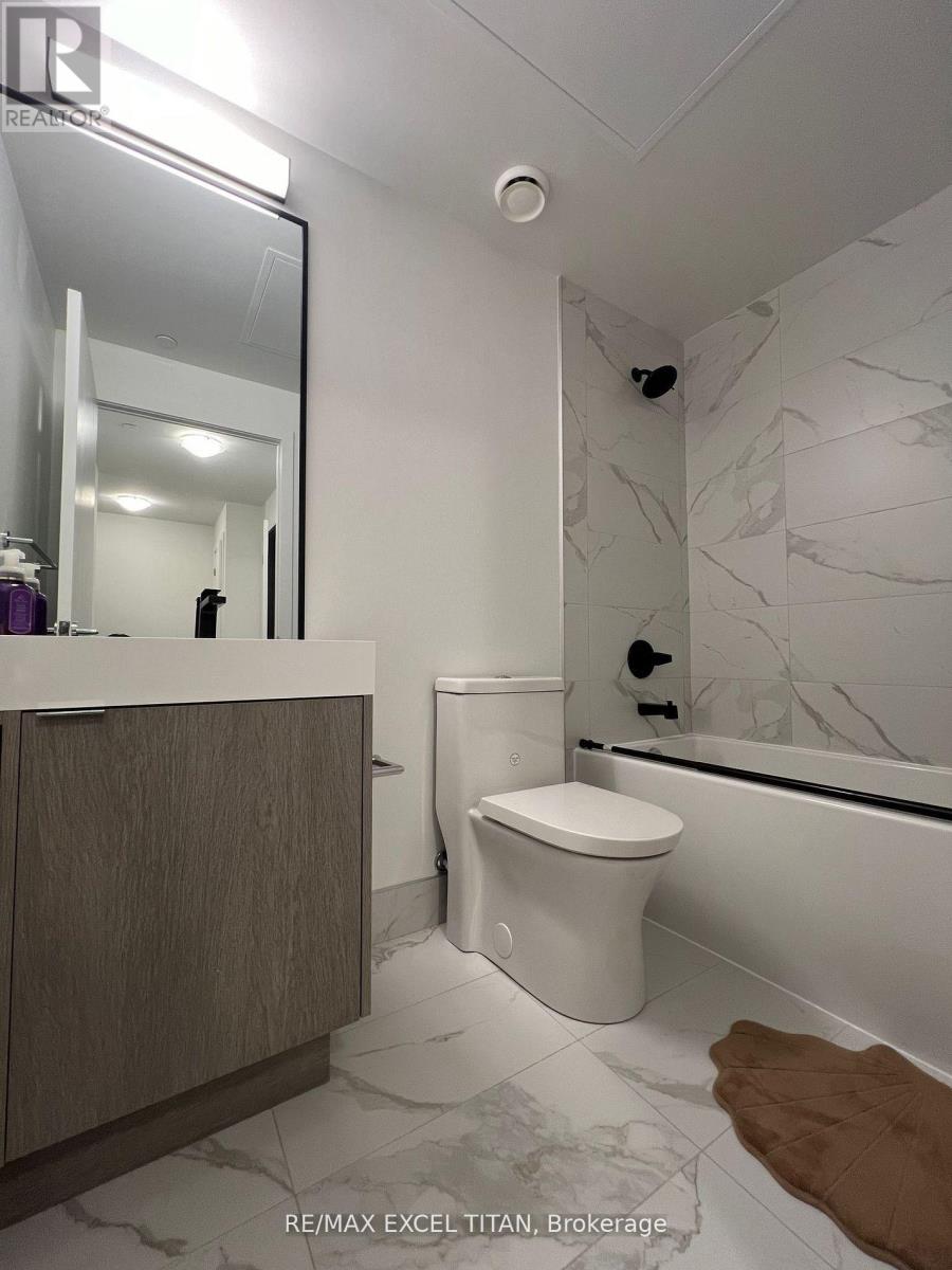319 - 250 Lawrence Avenue W, Toronto, Ontario  M5M 1B2 - Photo 8 - C12210179