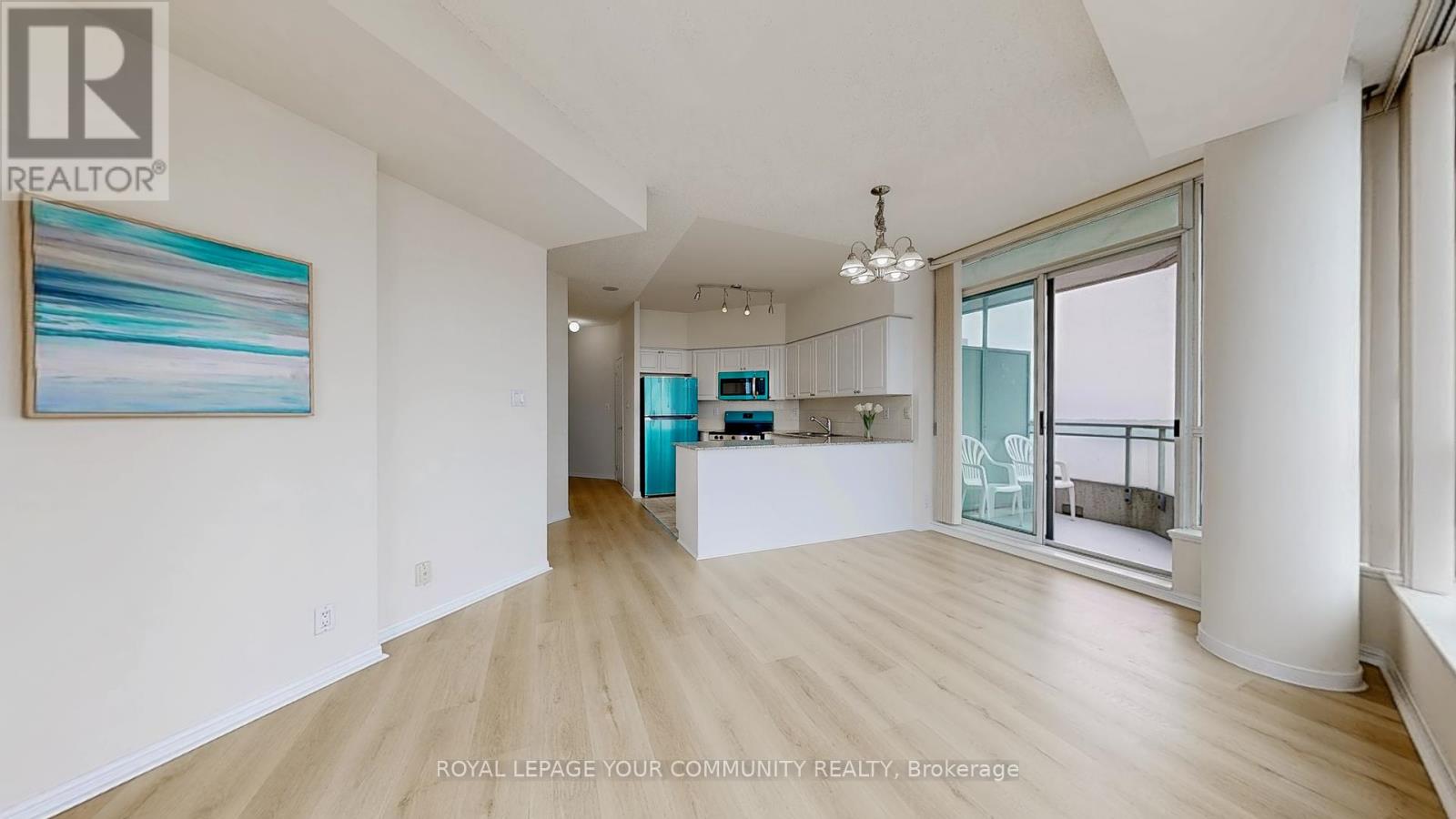 2323 - 230 Queens Quay W, Toronto (Waterfront Communities), Ontario  M5J 2Y7 - Photo 12 - C12210192