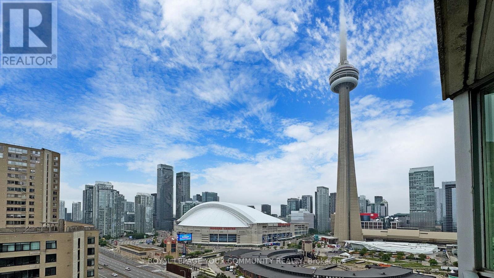 2323 - 230 Queens Quay W, Toronto (Waterfront Communities), Ontario  M5J 2Y7 - Photo 34 - C12210192