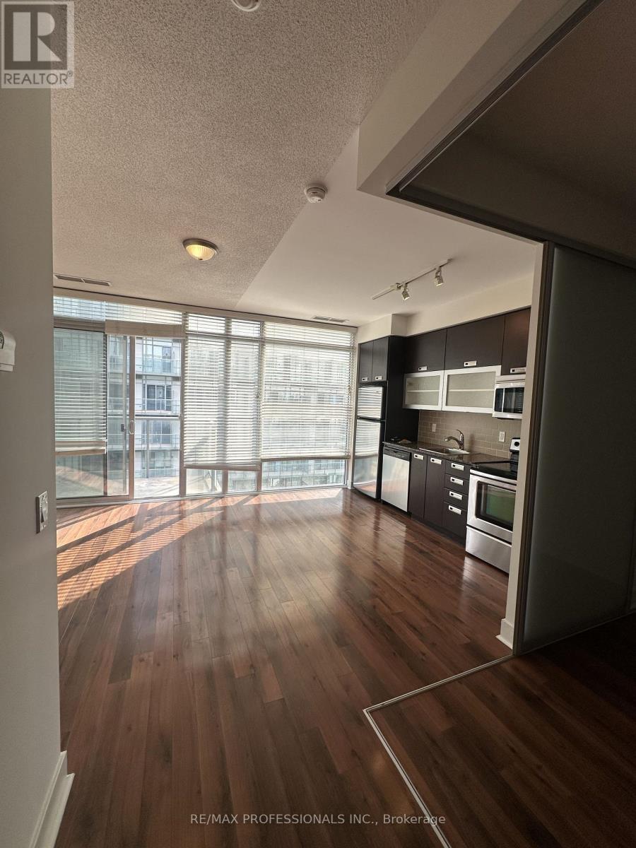 802 - 90 Stadium Road, Toronto, Ontario  M5V 3W5 - Photo 2 - C12210241