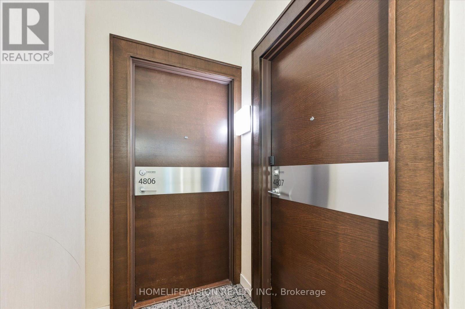 4806 - 21 Iceboat Terrace, Toronto, Ontario  M5V 4A9 - Photo 6 - C12210278