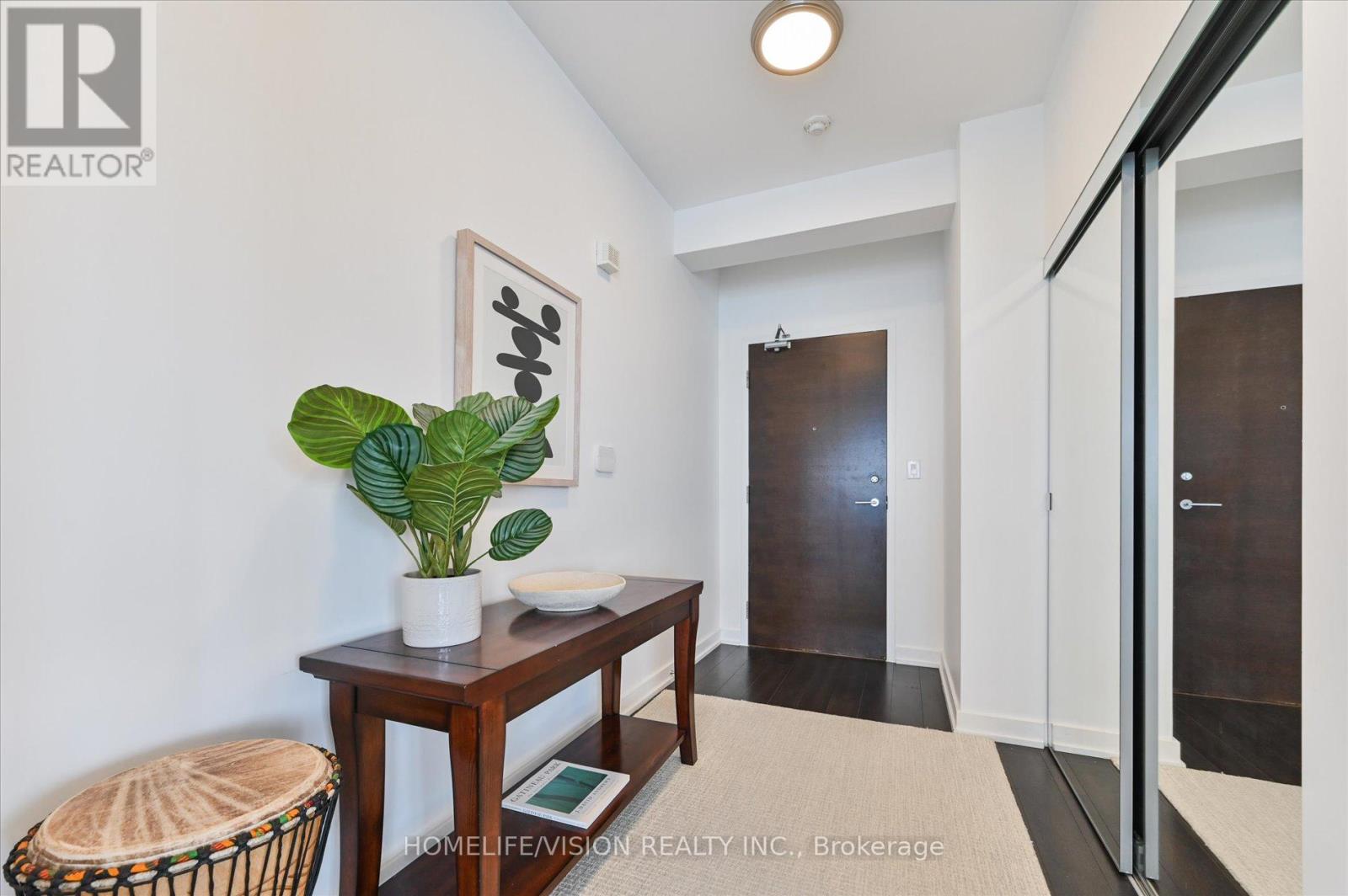 4806 - 21 Iceboat Terrace, Toronto, Ontario  M5V 4A9 - Photo 8 - C12210278