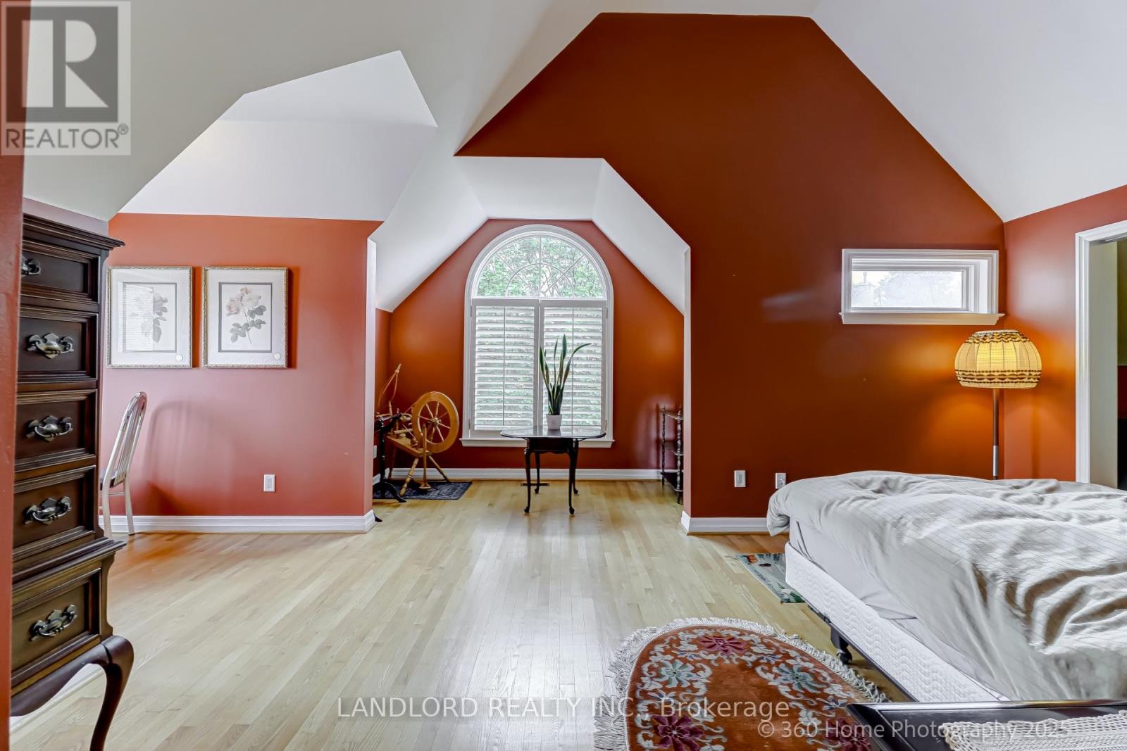 140 MCKEE AVENUE, Toronto, Ontario