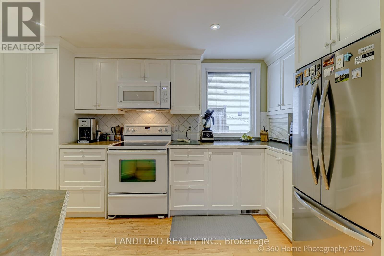 140 Mckee Avenue, Toronto, Ontario  M2N 4C4 - Photo 13 - C12210292
