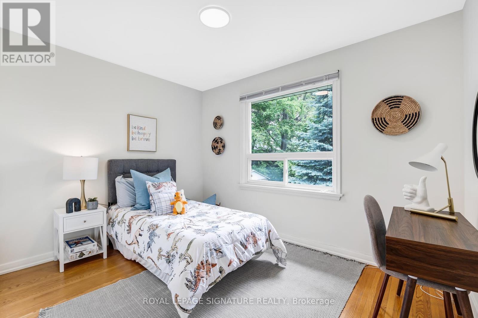 27 Fenelon Drive, Toronto, Ontario  M3A 3K2 - Photo 21 - C12210306