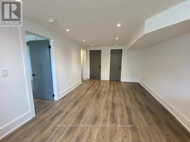 Lower - 120 Elvaston Drive, Toronto, Ontario  M4A 1N6 - Photo 6 - C12210331
