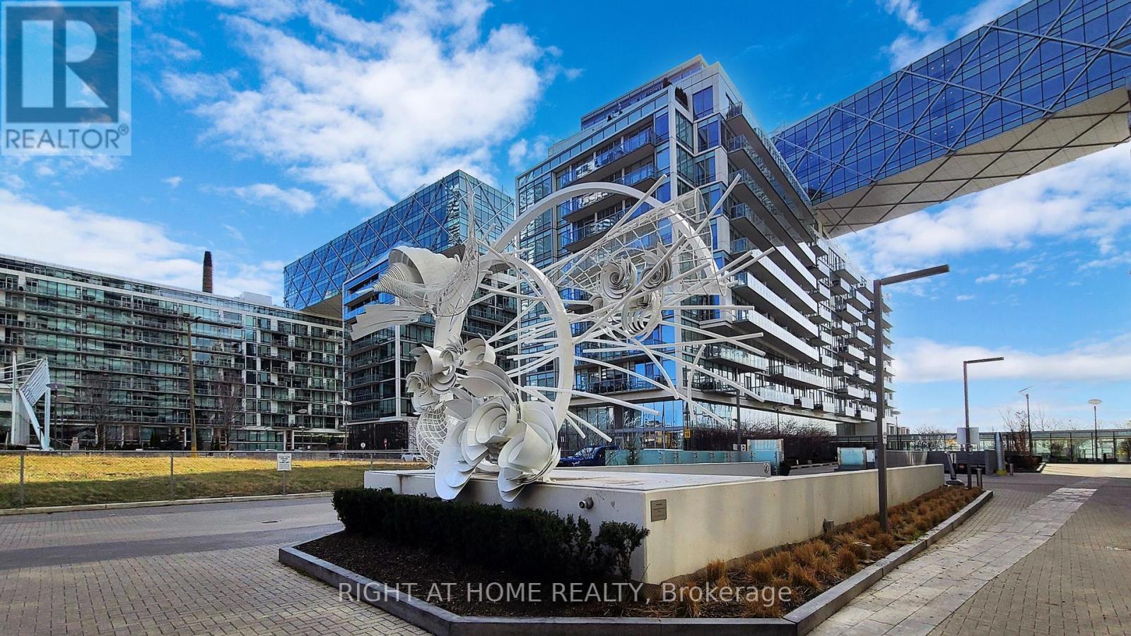 403 - 15 Queens Quay E, Toronto, Ontario  M5E 0C5 - Photo 38 - C12210332