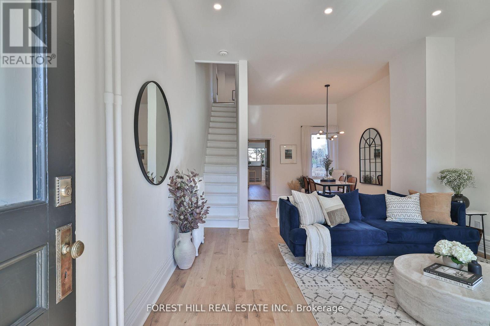 130 Lindsey Avenue, Toronto, Ontario  M6H 1E6 - Photo 4 - C12210350