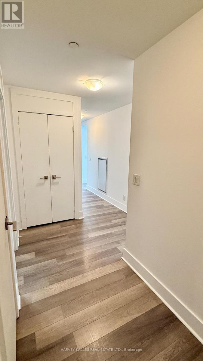 1003 - 32 Davenport Road, Toronto, Ontario  M5R 1H3 - Photo 7 - C12210374