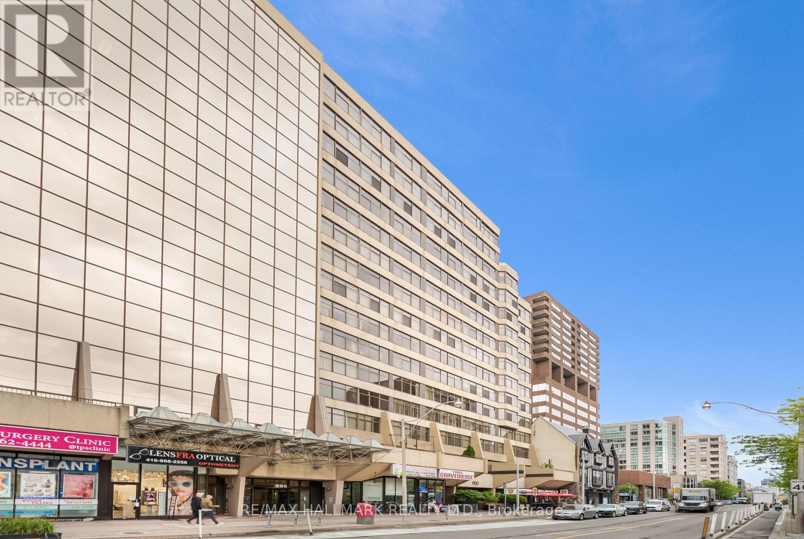 1101 - 900 YONGE STREET, Toronto, Ontario