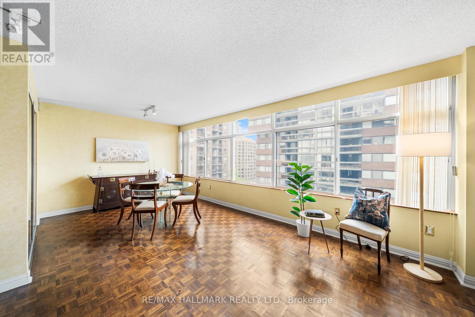 1101 - 900 Yonge Street, Toronto, Ontario  M4W 3P5 - Photo 10 - C12210393
