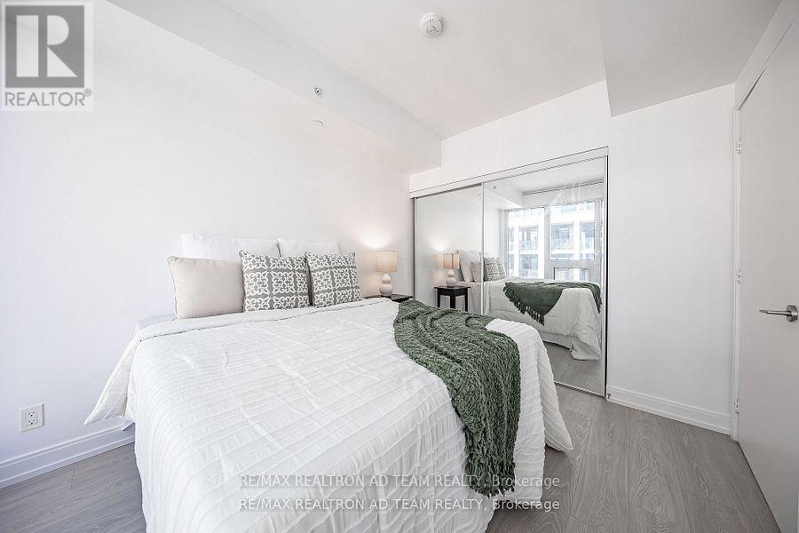 702 - 181 Dundas Street E, Toronto, Ontario  M5A 1Z4 - Photo 8 - C12210398