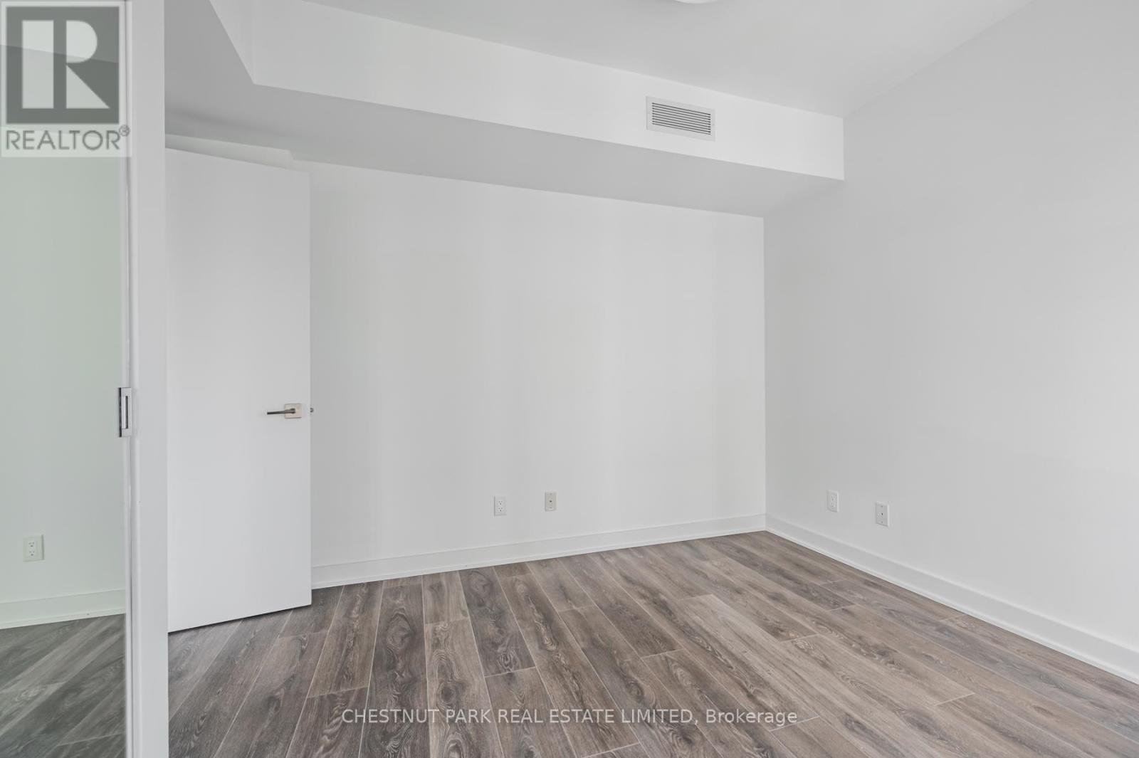 901 - 188 Cumberland Avenue, Toronto, Ontario  M5R 0B6 - Photo 16 - C12210424