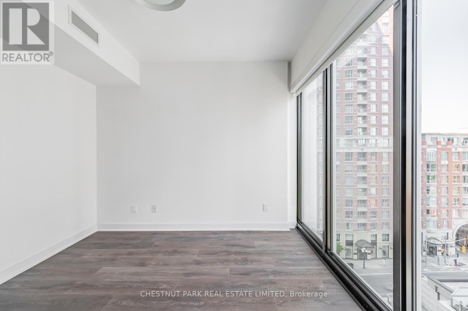 901 - 188 Cumberland Avenue, Toronto, Ontario  M5R 0B6 - Photo 17 - C12210424