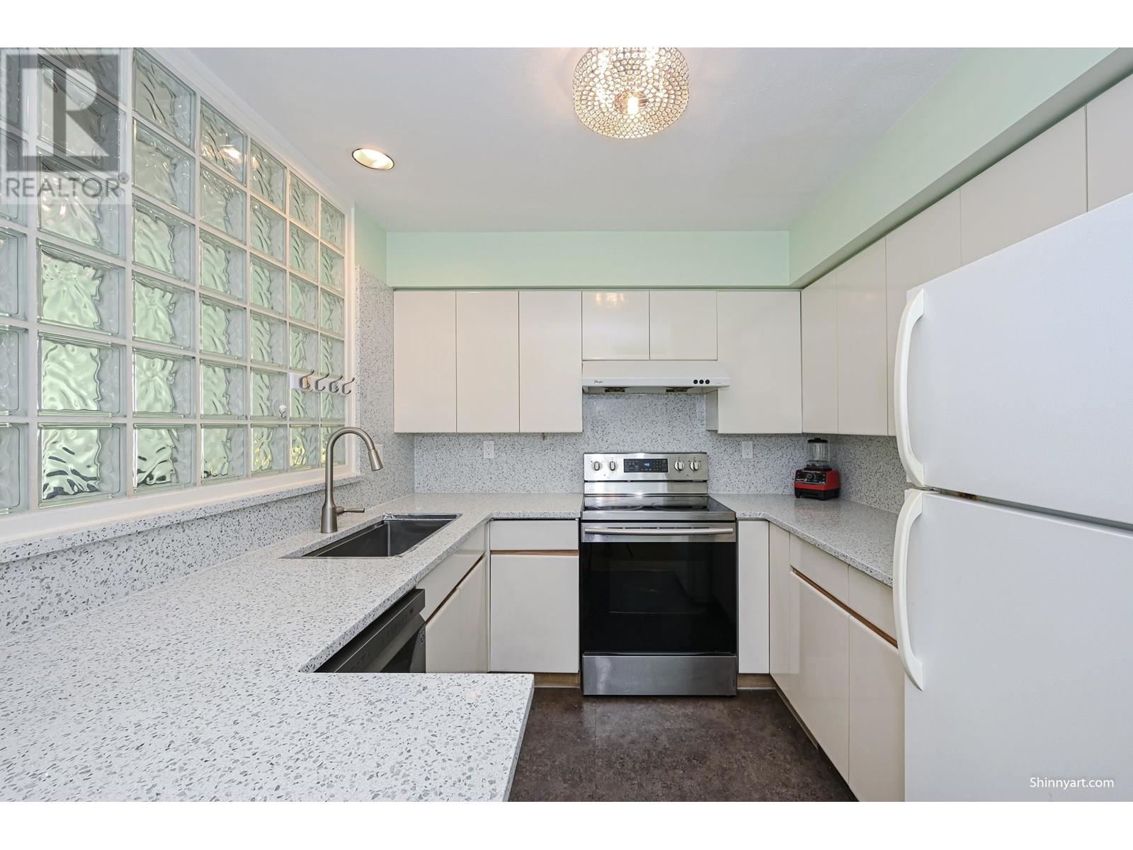 11 6391 Cooney Road, Richmond, British Columbia  V6Y 2J5 - Photo 6 - R3013496