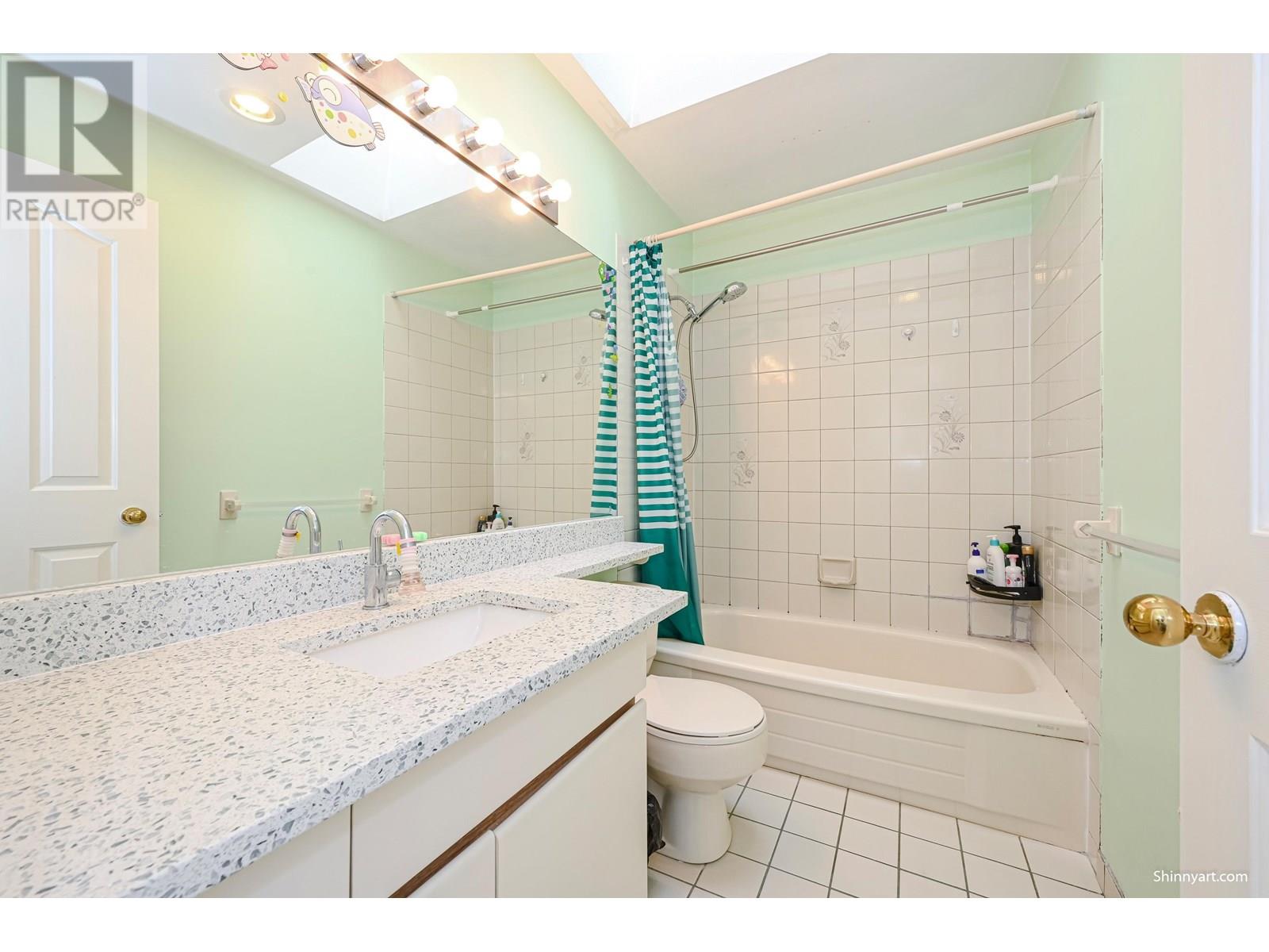 11 6391 Cooney Road, Richmond, British Columbia  V6Y 2J5 - Photo 11 - R3013496