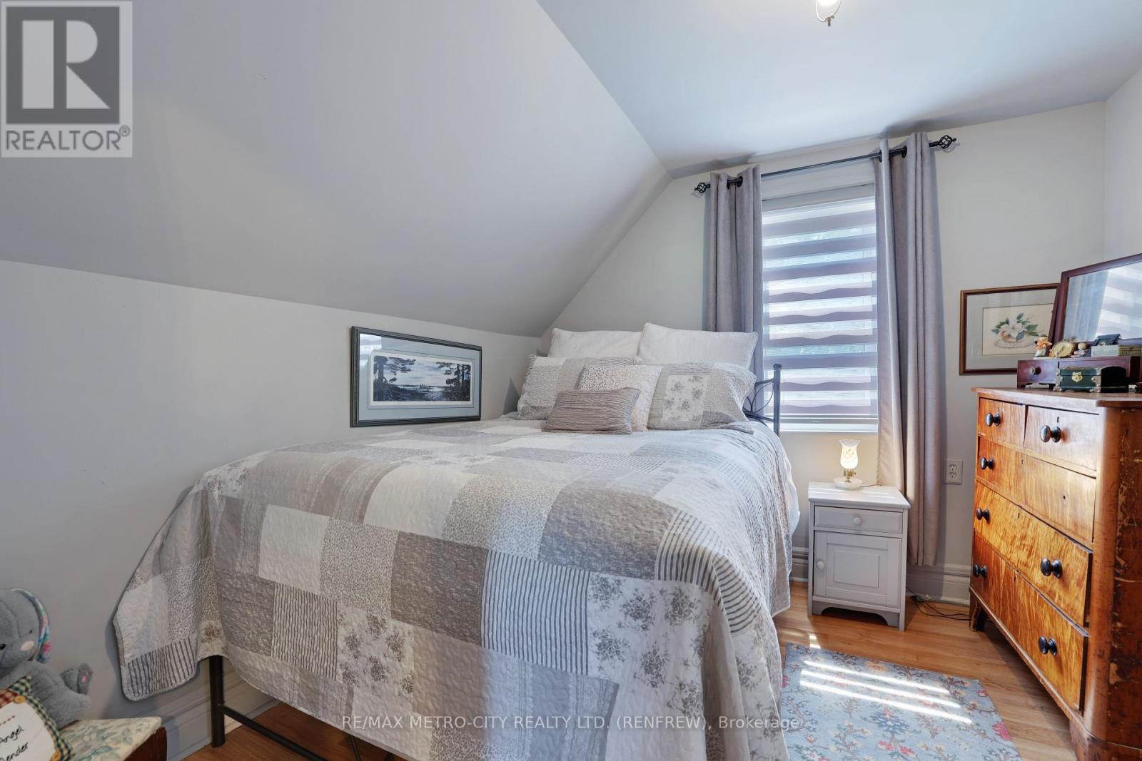155 Storie Road, Horton, Ontario  K7V 3Z8 - Photo 15 - X12210421