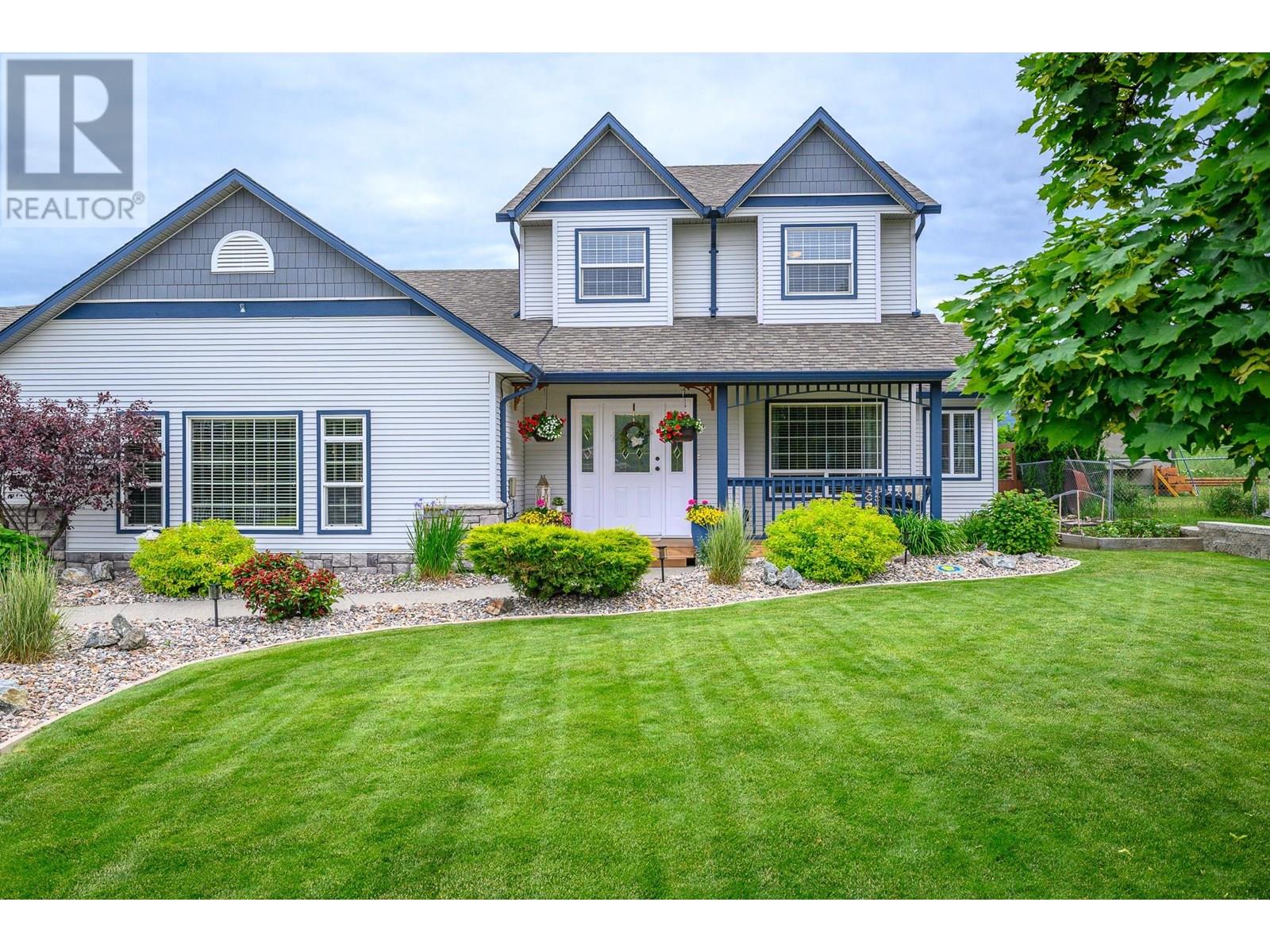 241 Inverness Drive, Coldstream, British Columbia  V1B 3V9 - Photo 2 - 10351166