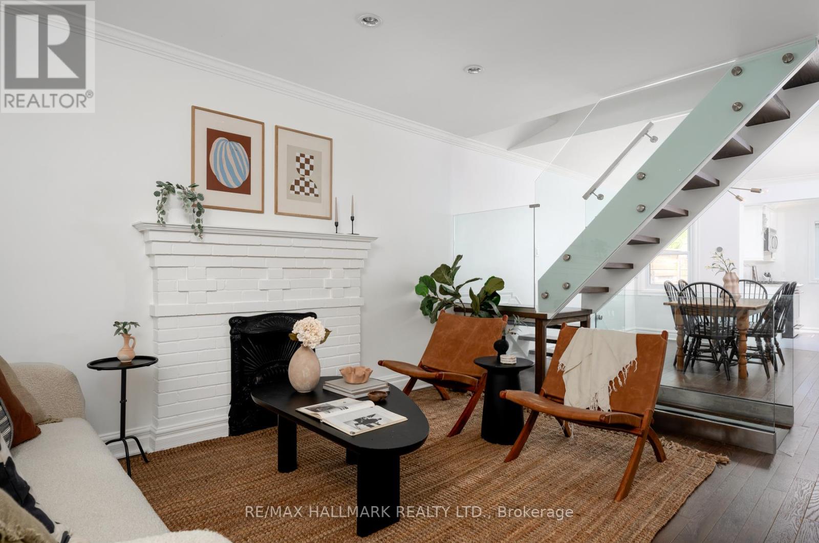 33 Ashdale Avenue, Toronto, Ontario  M4L 2Y6 - Photo 5 - E12210168
