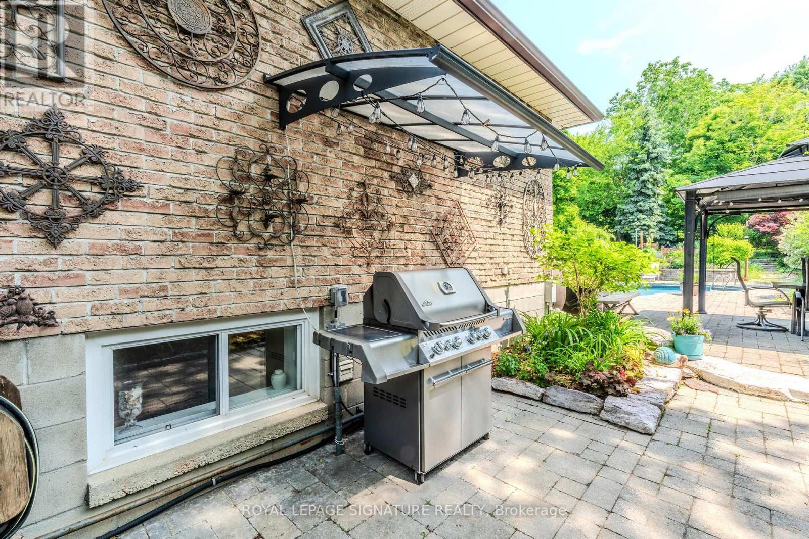 1425 Old Forest Road, Pickering (Woodlands), Ontario  L1V 1N8 - Photo 34 - E12210185