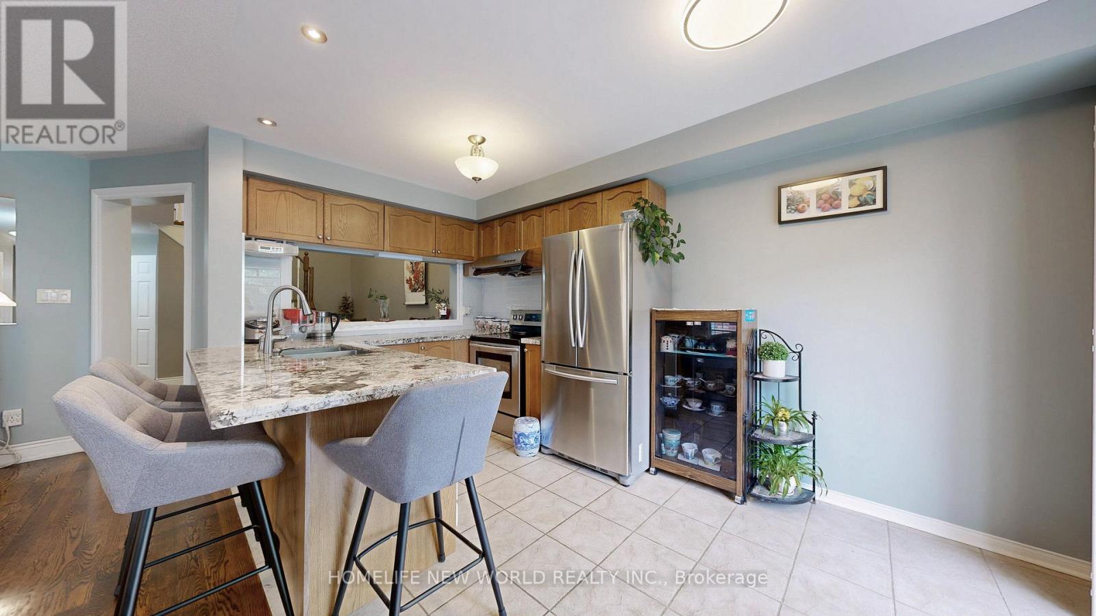 33 Tasker Crescent, Ajax (Central), Ontario  L1Z 1N8 - Photo 7 - E12210209