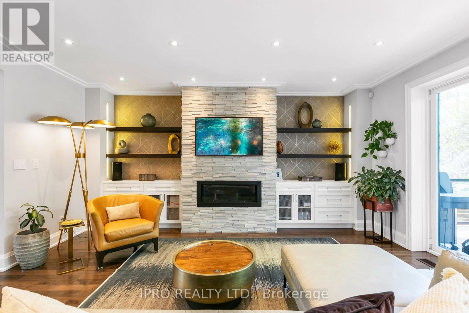 30 Notley Place, Toronto, Ontario  M4B 2M6 - Photo 9 - E12210218