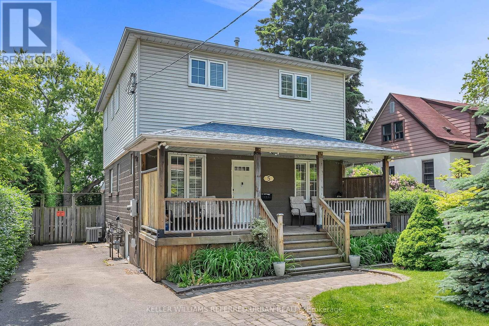 5 Donora Drive, Toronto (Crescent Town), Ontario  M4B 1B3 - Photo 1 - E12210224